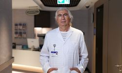 Neşterin yerini robot kolları aldı