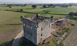 Çanakkale'de tarihi köşk gün yüzüne çıkarılıyor (Video)