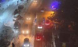 Beyaza bürünen Uludağ'da jandarmadan sıkı denetim (Video)