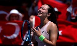 Zeynep Sönmez’den tarihi zafer