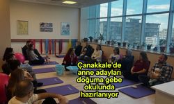 Çanakkale’de anne adayları doğuma gebe okulunda hazırlanıyor