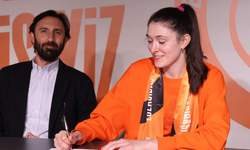 Eczacıbaşı Dynavit, Dana Rettke ile sözleşme yeniledi