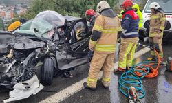 Zincirleme trafik kazasında Çin uyruklu 2 kişi yaralandı