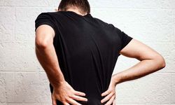 "Doğru beslenme ile böbrek taşı riskini azaltmak mümkün"