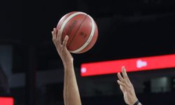 Fenerbahçe ile Beşiktaş, finalde karşı karşıya