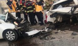 Bandırma'da 4 araçlı zincirleme kaza: 1 ölü, 1 yaralı