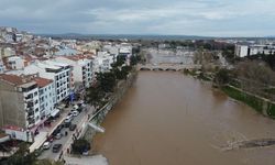 Çanakkale'de taşan Kocabaş Çayı dron ile görüntülendi