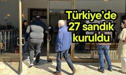 Türkiye’de 27 sandık kuruldu (Video)
