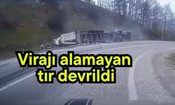 Virajı alamayan tır devrildi