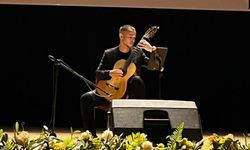 Çanakkale’de Mustafa Karaca sanatseverlerle buluştu