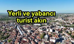 Yerli ve yabancı turist akını (Video)
