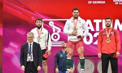 Hakan Şükrü Kurnaz, koparmada bronz kazandı