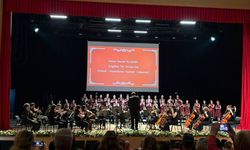 Çanakkale’de Çocuk ve Gençlik Orkestrası’ndan muhteşem konser