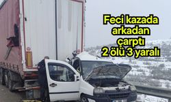 Feci kazada arkadan çarptı, 2 ölü 3 yaralı