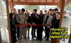 Ayvacık’ta kitap fuarı kapılarını açtı