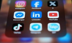 Komşuda 15 yaş altındakilere sosyal medya yasağı