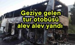 Geziye gelen tur otobüsü alev alev yandı (Video)