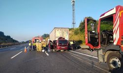 Otoyolda feci kaza: 1'i bebek 3 kişi hayatını kaybetti (Video)