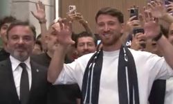 Salih Özcan, Beşiktaş için İstanbul’a geldi (Video)