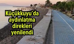 Küçükkuyu’da aydınlatma direkleri yenilendi