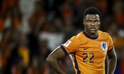 Real Madrid, Denzel Dumfries'i kadrosuna kattı