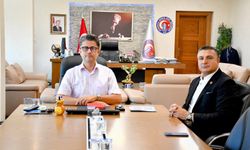 Yeniden Refah Partisi'nden ÇOMÜ Rektörü Erenoğlu'na destek mesajı