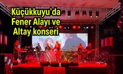 Küçükkuyu’da Fener Alayı ve Altay konseri