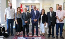 1903 Çanakkale Beşiktaşlılar Derneği’nden Vali Toraman’a ziyaret