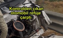 Kontrolden çıkan otomobil refüje çarptı
