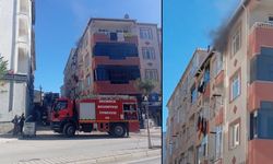 Çanakkale'de bir apartmanda çıkan yangın korkuttu (Video)