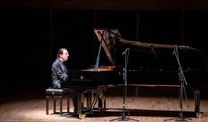 Fazıl Say’dan “50. yılda” İzmir prömiyeri