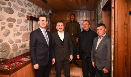 Ezineli Yahya Çavuş'un hiperrealist heykeli müzede sergilenmeye başlandı