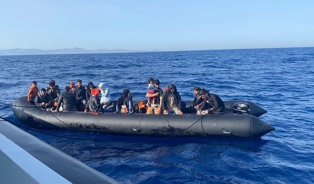 Ayvacık açıklarında 41 kaçak göçmen kurtarıldı