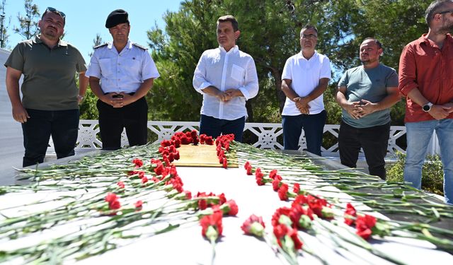 Yarbay Hüseyin Avni Bey Mezarı Başında Anıldı