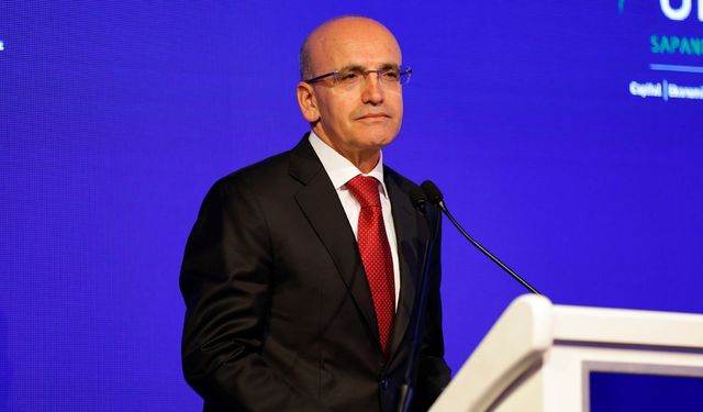 Bakan Şimşek: "Brüt rezervler 174,4 milyar dolar ile tarihi zirvede"