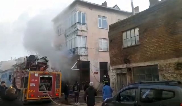 Çanakkale Lapseki'de korkutan yangın