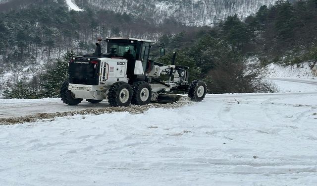 Çanakkale'de 7 köy yolu ulaşıma açıldı