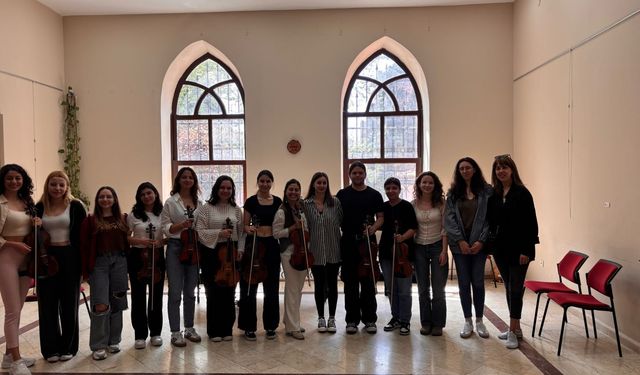 “Improviyola Caz Atölyesi” ve Resitali Çanakkale’de gerçekleşti