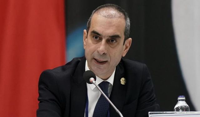 Şekip Mosturoğlu: "Bizler sportif sonuçlardan bağımsız olarak Fenerbahçe'ye tutkuyla bağlıyız"