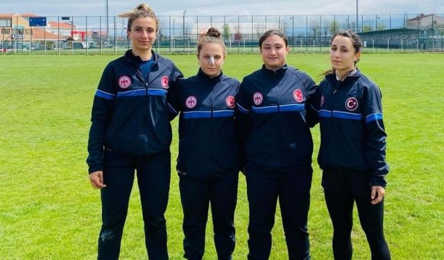 Körfezli kadın sporcular milli takım kampında