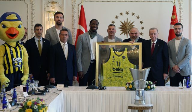 Cumhurbaşkanı Erdoğan, Fenerbahçe heyetini kabul etti