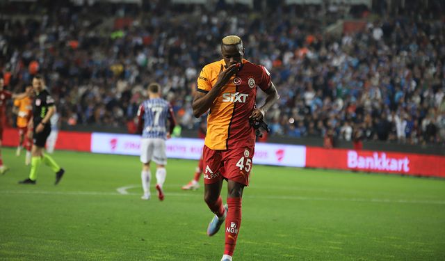 Victor Osimhen, Galatasaray tarihine geçti