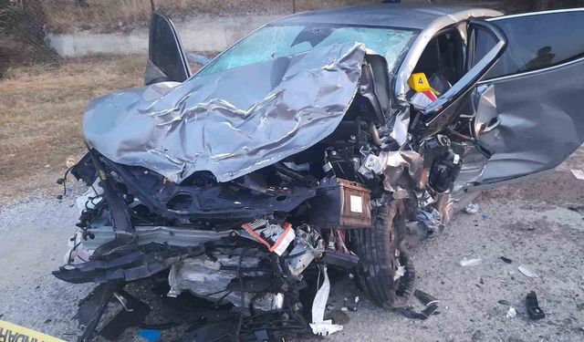 Zincirleme trafik kazası: 5 ölü, 2 yaralı