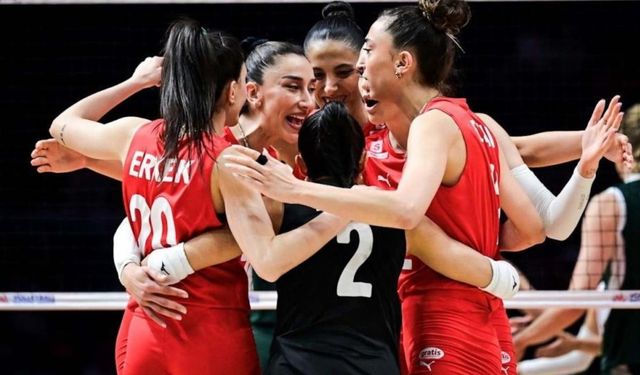 A Milli Kadın Voleybol Takımı, Polonya'yı 3-2 mağlup etti