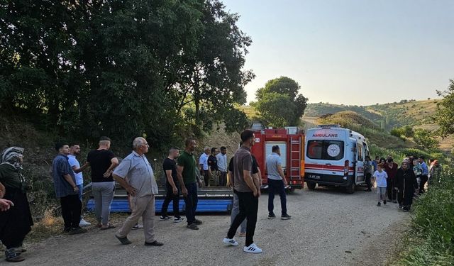 Römorkun altında kalan çocuk yaralandı