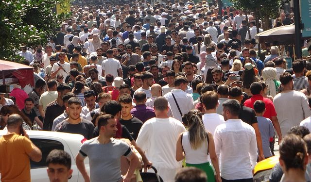 Türkiye'de doğuşta beklenen yaşam süresi 78,1 yıl oldu