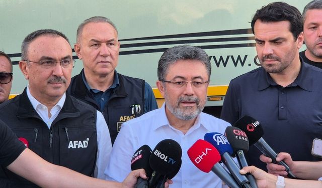 "Şarköy’deki yangında 22 kişi yangında hastanelik oldu, bin 320 kişi tahliye edildi"
