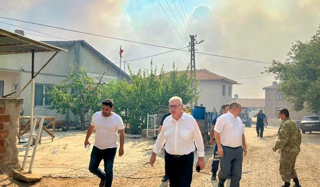 Başkan Atılgan, alevlere teslim olan Çanakkale’nin köylerinde