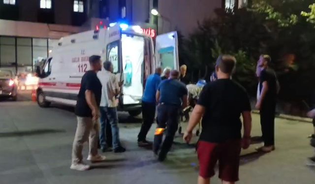 Devrilen traktörün sürücüsü hayatını kaybetti (Video)