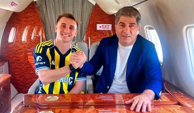 Kerem Aktürkoğlu Fenerbahçe formasını giydi